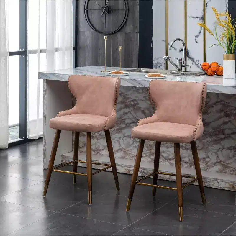 Sgabello da bancone moderno di metà secolo in similpelle trapuntata con borchie, rosa
