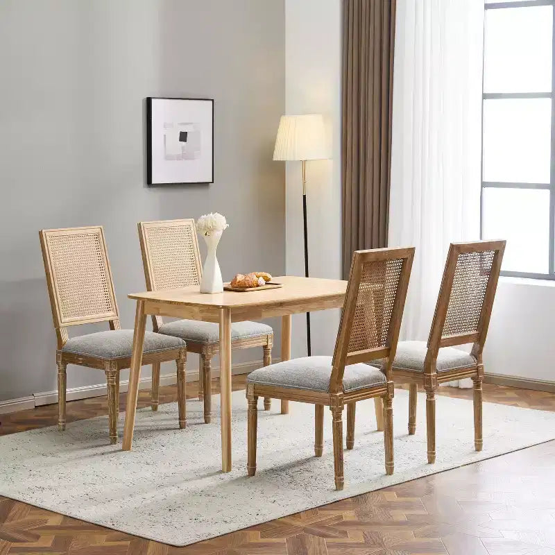 Sedie da pranzo imbottite in legno e canna stile campagna francese
